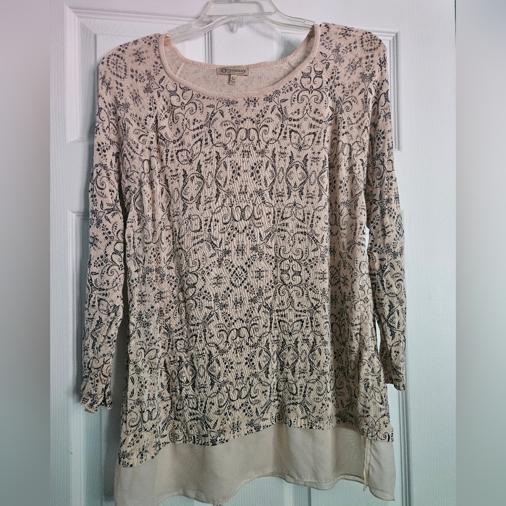 Democracy Black w Beige Light. Sweater Shirt Top Look Size Xl